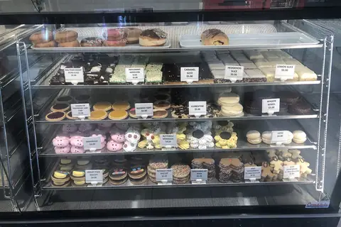 Raifes Coffee And Artisan Bakery photo 3